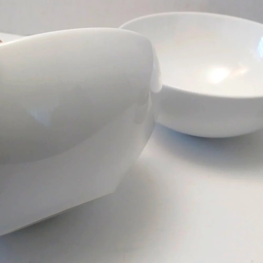 Crate & Barrel Aspen Essential Bowls White Cereal Soup